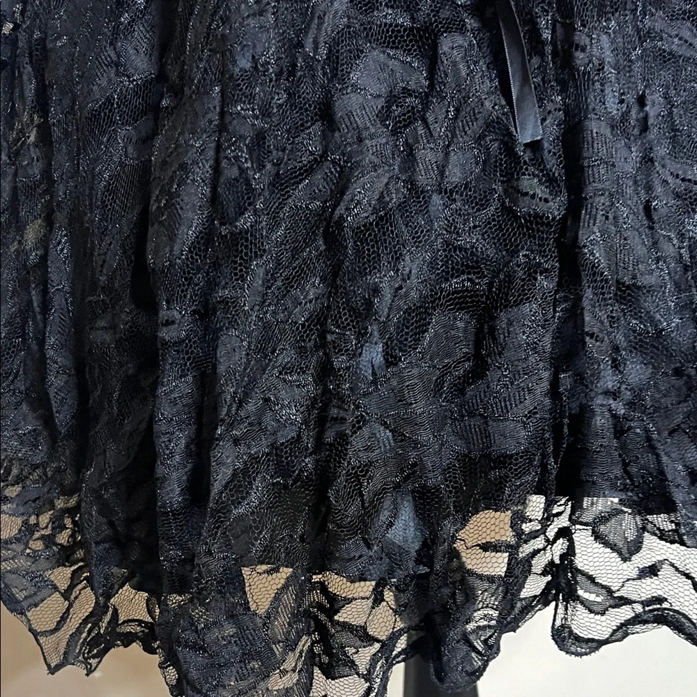 🖤Elegant Black Lace Off-Shoulder Dress - Picture 10 of 16